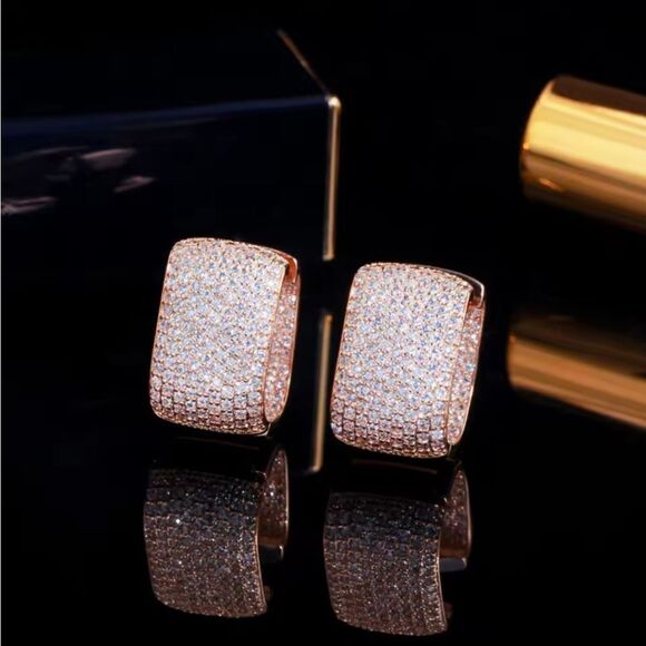Rose Gold Cluster Pave Diamond Oblong Mod Huggie Hoop Earrings - Picture 3 of 5